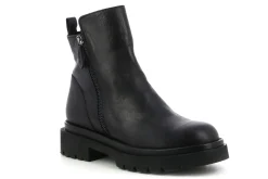 Shop Camila's Flat Ankle Boots Polonia