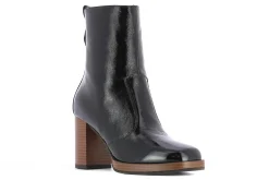 Clearance Nerogiardini Heeled Ankle Boots I205063D