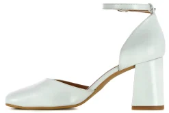 Discount Camila's Heeled Shoes Sally