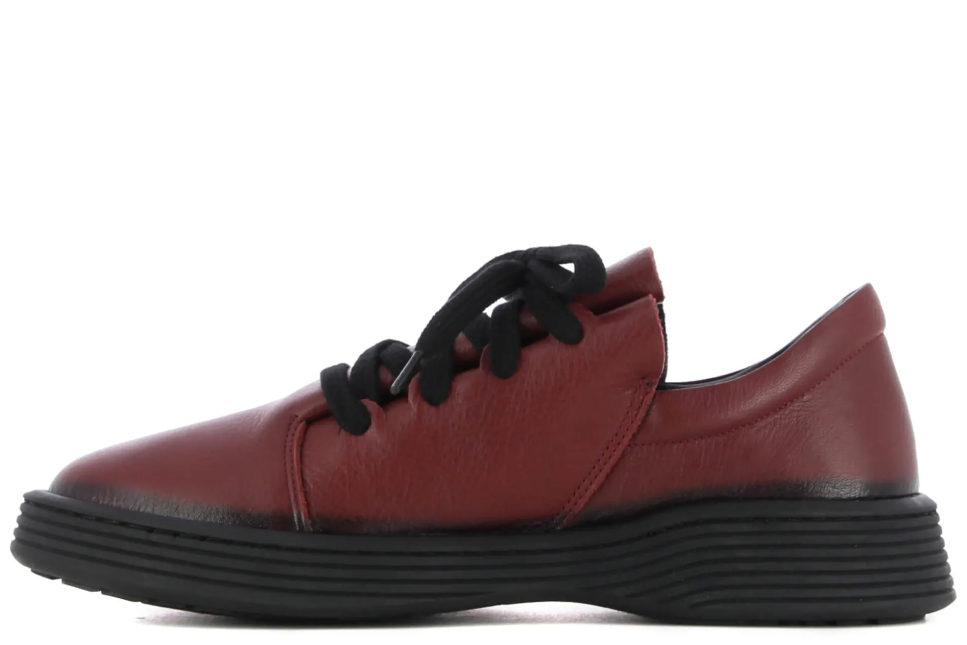 Online Camila's Sneakers Lag