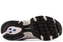 New New Balance Sneakers Mr530