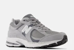 New New Balance Sneakers M2002Rv1
