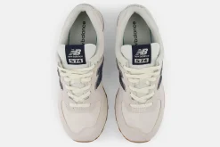 Clearance New Balance Sneakers U574V2