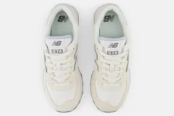 New New Balance Sneakers Wl574V2