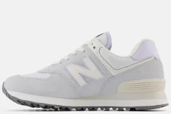 Clearance New Balance Sneakers Wl574V2