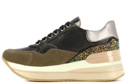 Hot Casas Collection Wedged Sneakers Pinco
