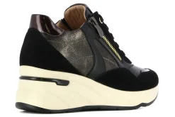 Outlet Casas Collection Wedged Sneakers Rosy